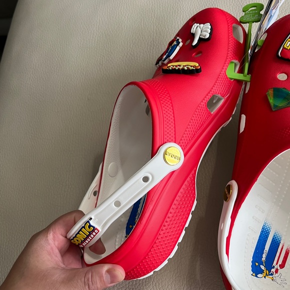 NWT - Crocs Sonic The Hedgehog Classic Clog - EU 43/M10W12 - Picture 5 of 10